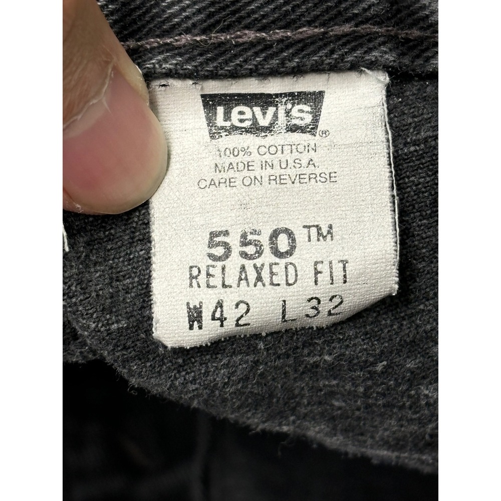 Vintage Levi Strauss 550 Mens Jeans Black Denim Relaxed Fit Size 42x32 July 2000 - Picture 5 of 15